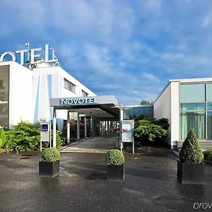 https://novotel-poznan-malta.poznan-hotels.com