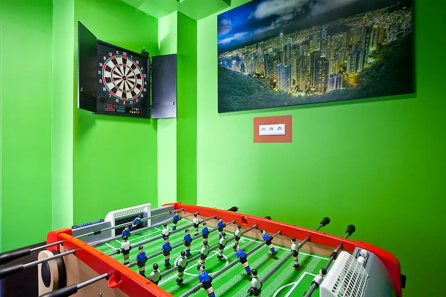 Moon Hostel Cracovie 0*,